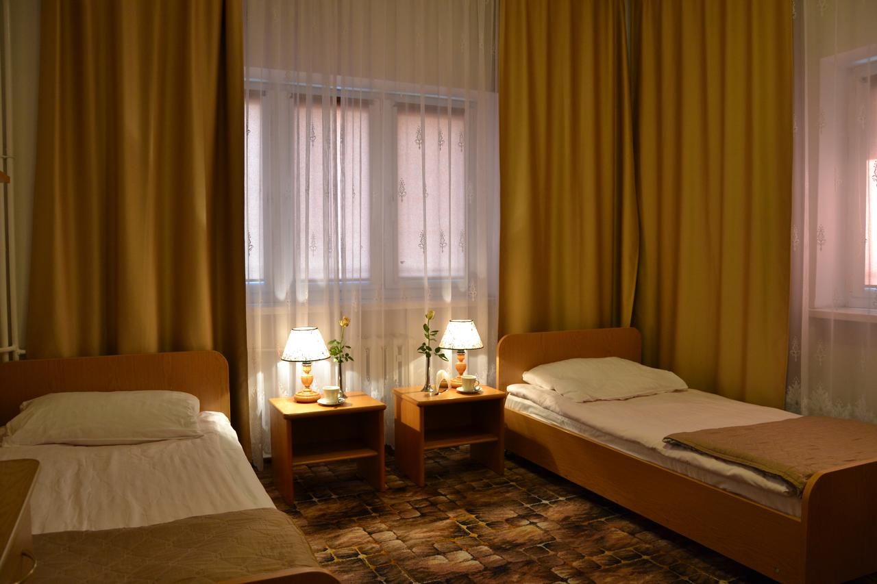 Отель Hotel Karat Варшава-16